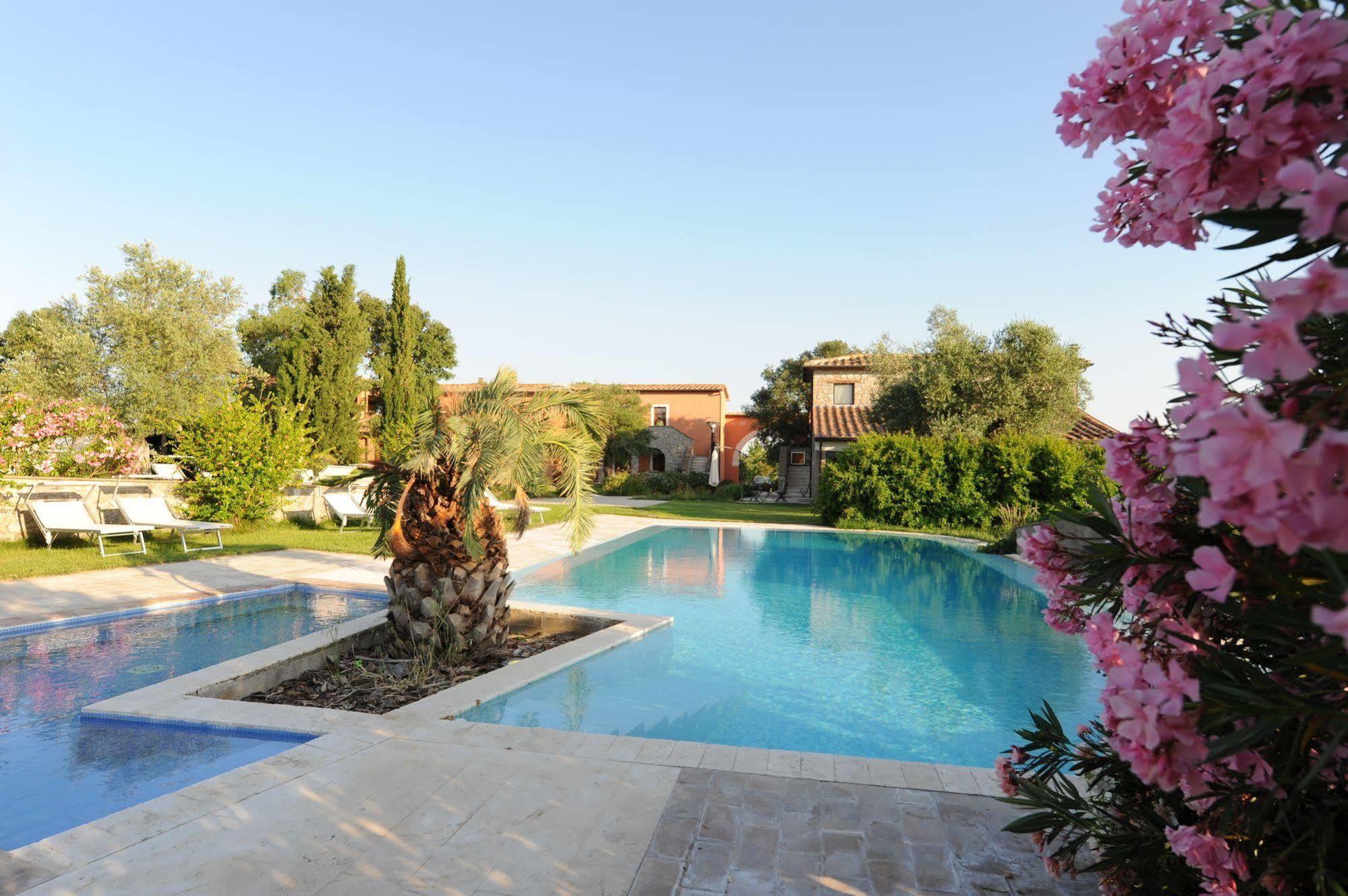Villa Relais Le Ginestre Saturnia Exterior foto