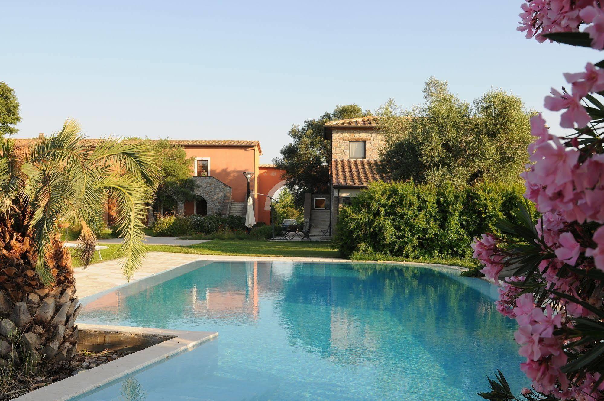 Villa Relais Le Ginestre Saturnia Exterior foto